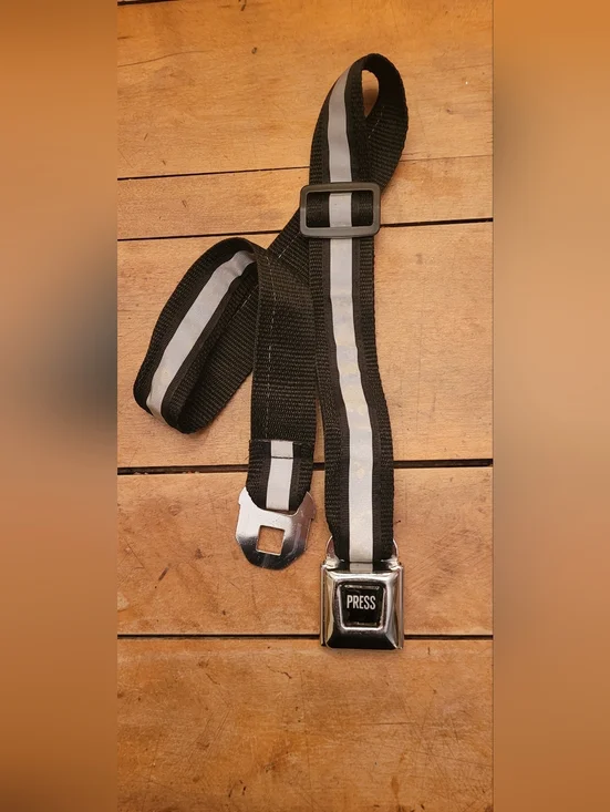 Vintage Seatbelt Reflective Belt - Picture 1 of 3